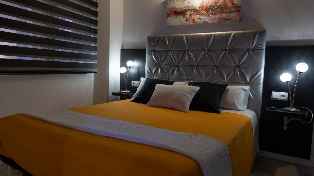 Apartaments y Habitacions Entre Volcans Olot Exterior foto