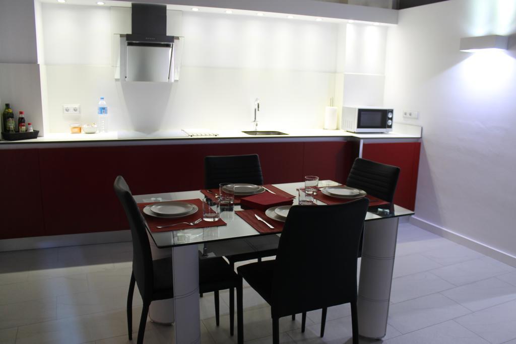 Apartaments y Habitacions Entre Volcans Olot Habitación foto