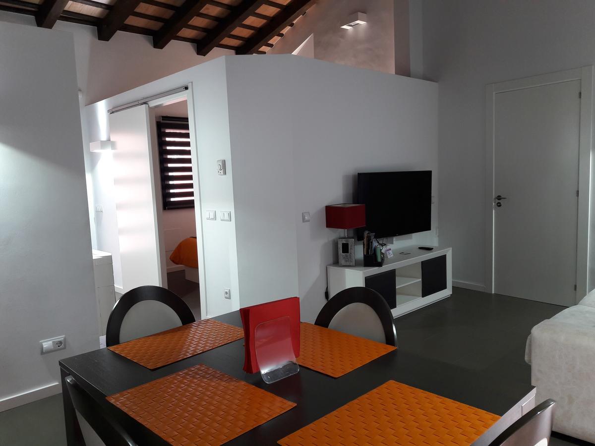 Apartaments y Habitacions Entre Volcans Olot Exterior foto